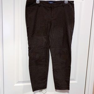 Old Navy Mid-Rise Pixie Ankle Pants for women